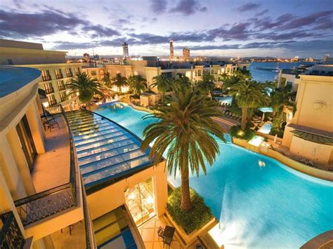 palazzo versace gold coast swimming pool|palazzo versace gold coast accommodation.